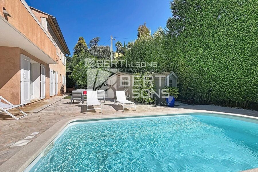 Maison à vendre à Mandelieu-la-Napoule — Vue mer — photo 5