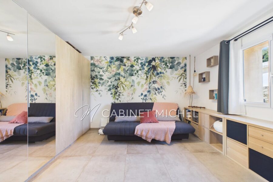 Maison à vendre à Le Rouret — Vue parc & jardin — photo 12