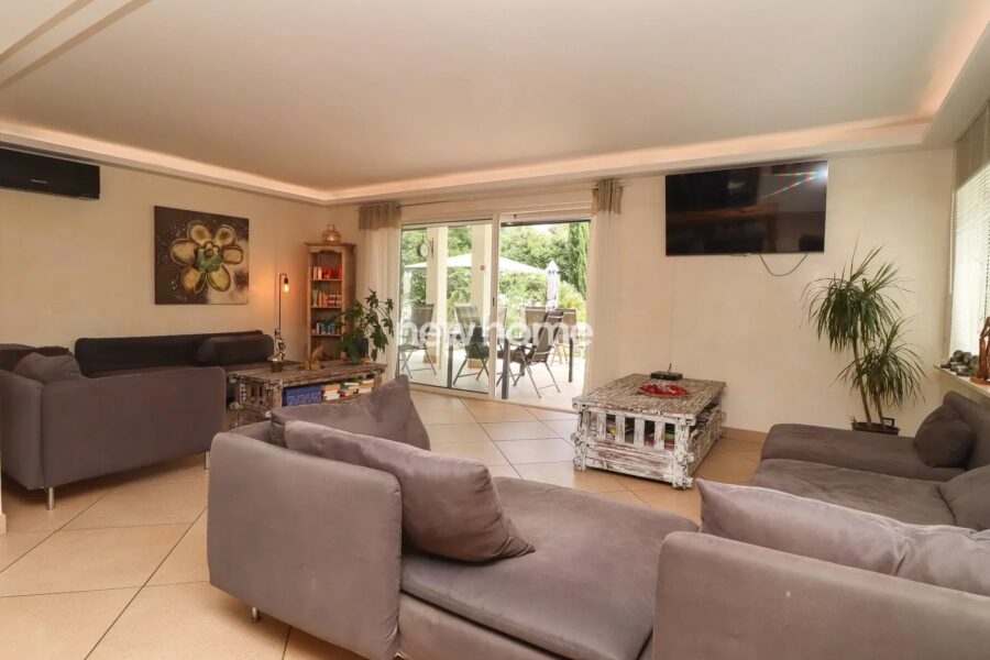 Maison à vendre à Fréjus — Vue mer — photo 8