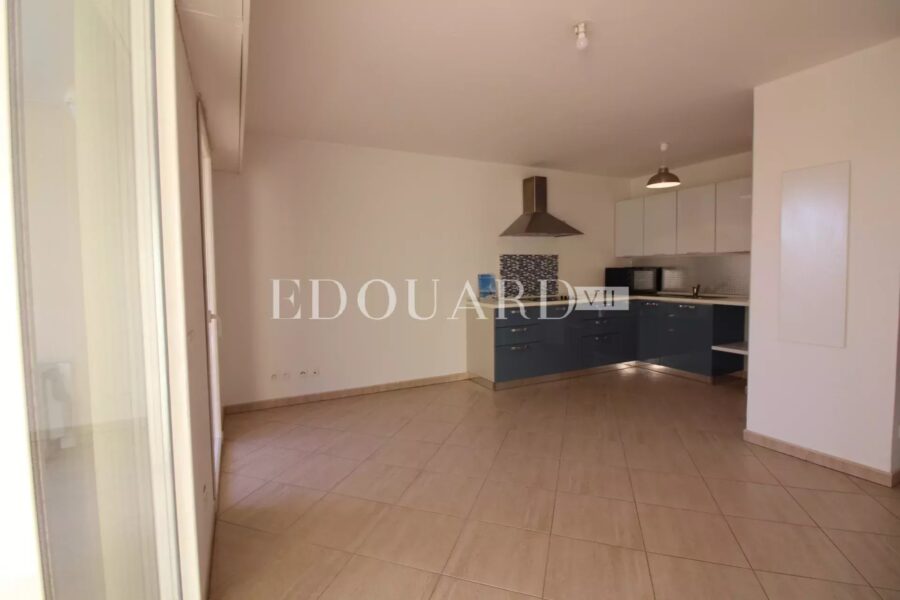 Appartement à vendre à Roquebrune-Cap-Martin — Vue sur la ville — photo 4