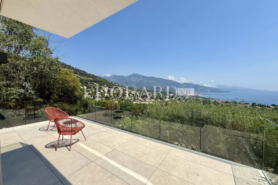 Maison à vendre à Roquebrune-Cap-Martin — Vue mer — photo 1