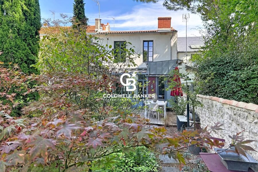 Maison à vendre à La Rochelle — Vue parc & jardin — photo 7
