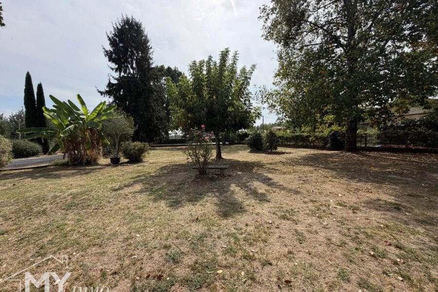 Maison à vendre à Saint-Pey-de-Castets — Vue parc & jardin — photo 20