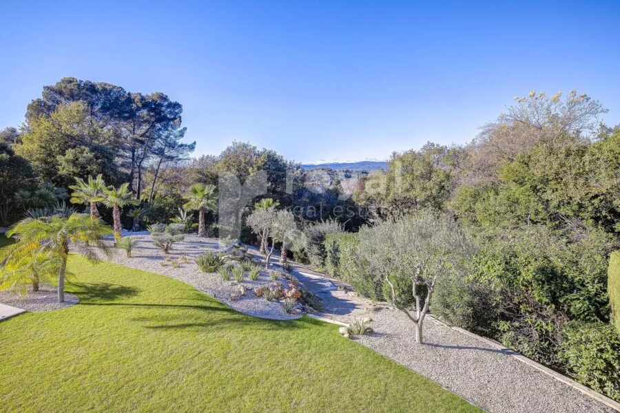 Maison à vendre à Mougins — Vue montagne — photo 1