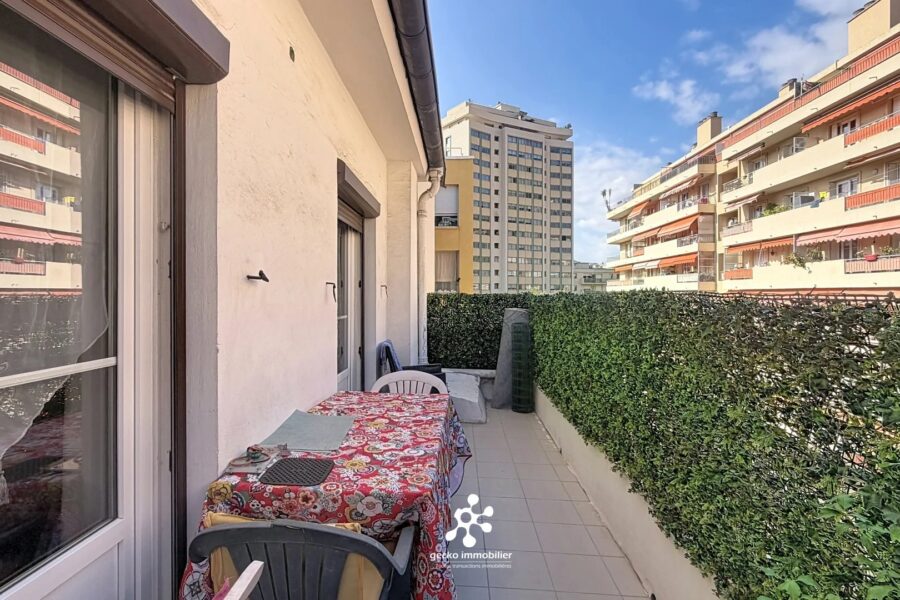 Appartement à vendre à Nice — Vue montagne — photo 2