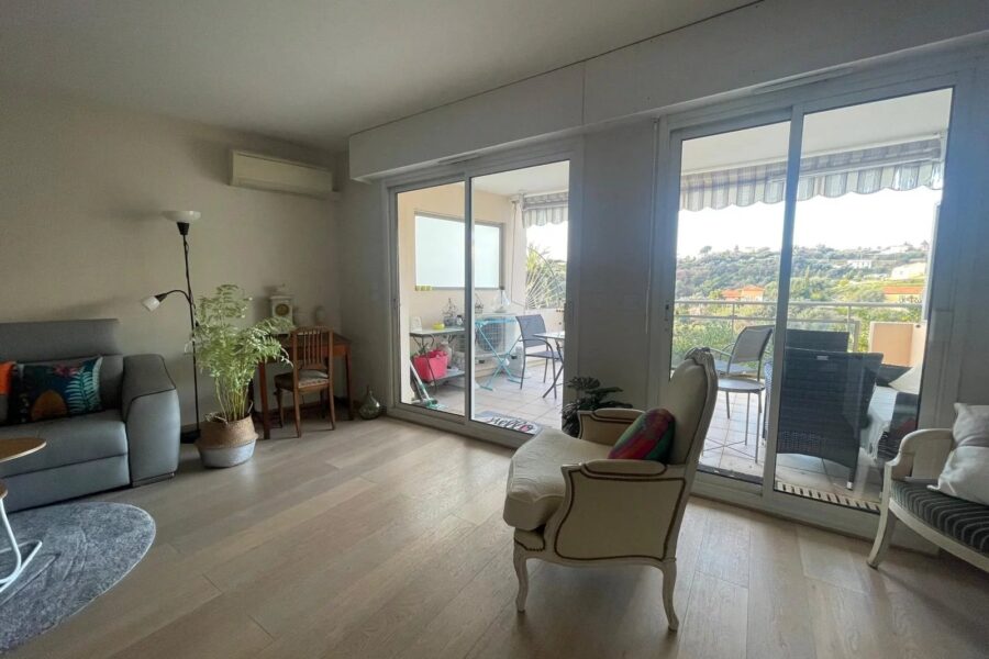Appartement à louer à Nice — Vue nature — photo 6