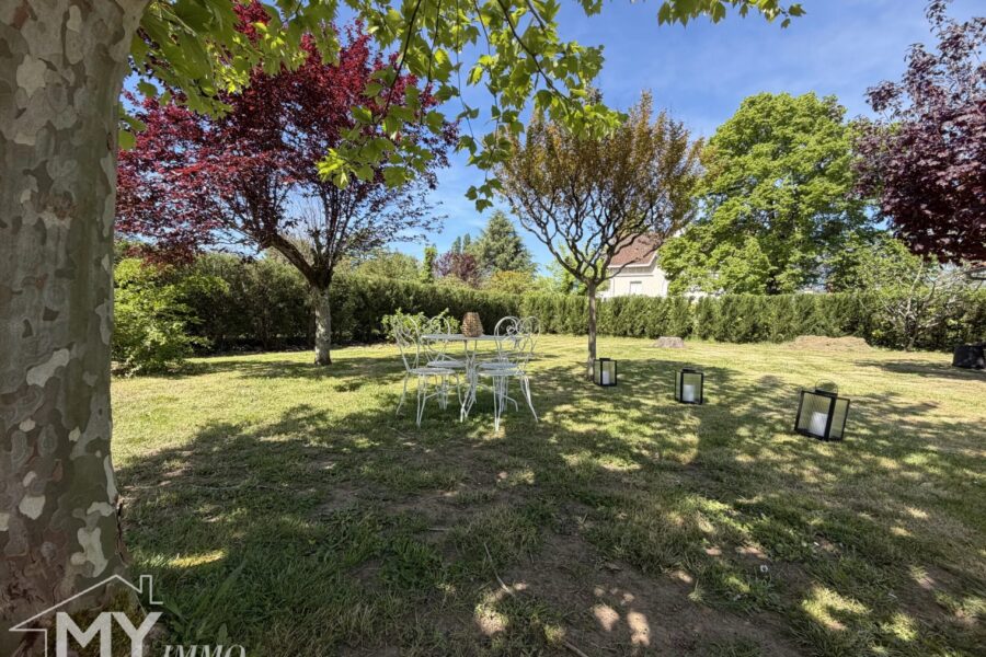 Maison à vendre à Pineuilh — Vue parc & jardin — photo 25
