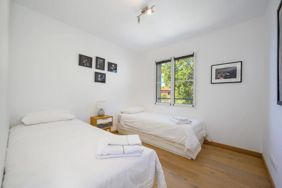 Appartement à vendre à Roquefort-les-Pins — Vue mer — photo 9