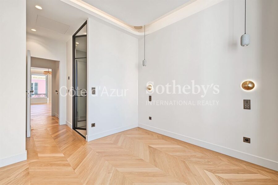 Appartement à vendre à Nice — Vue sur la ville — photo 16