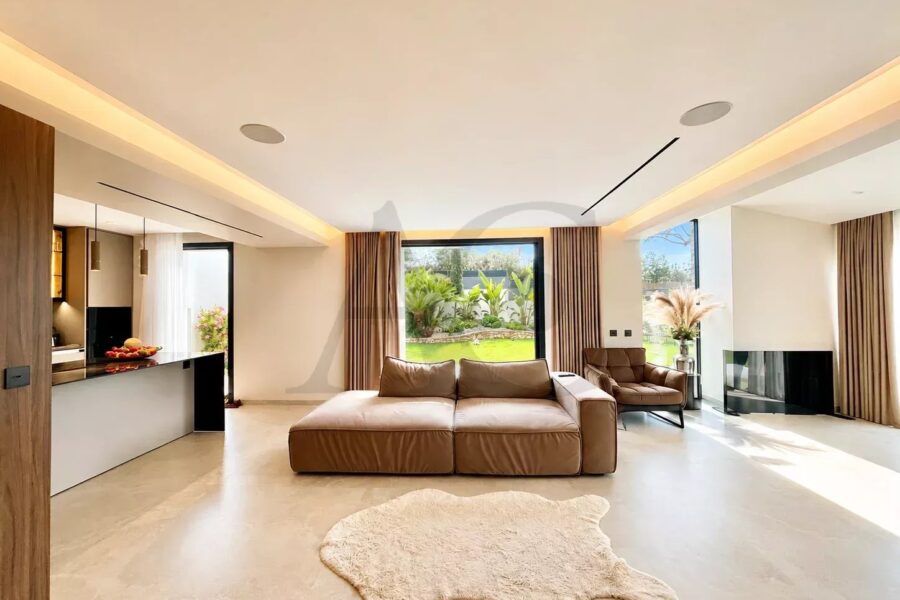 Maison à vendre à Villeneuve-Loubet — Vue parc & jardin — photo 6