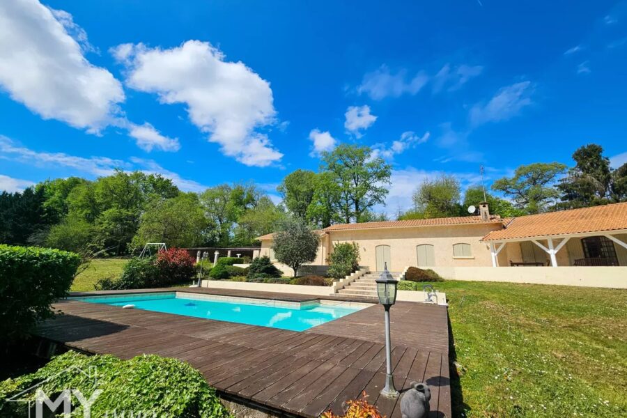 Maison à vendre à Pineuilh — Vue montagne — photo 35