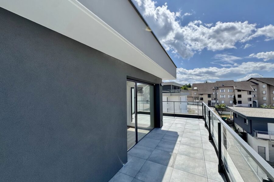 Appartement à vendre à Thonon-les-Bains — Vue sur la ville — photo 1
