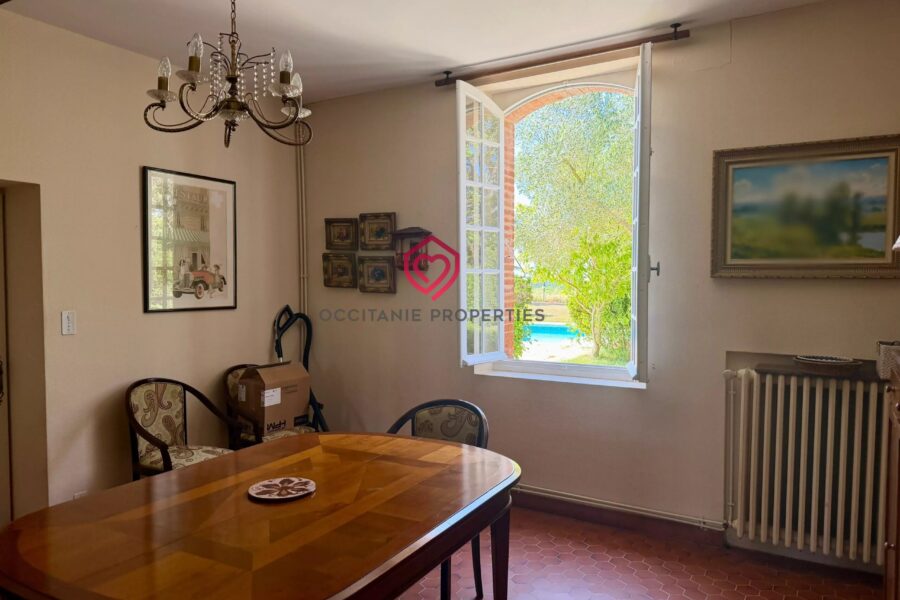 Maison à vendre à Villefranche-de-Lauragais — Vue montagne — photo 5