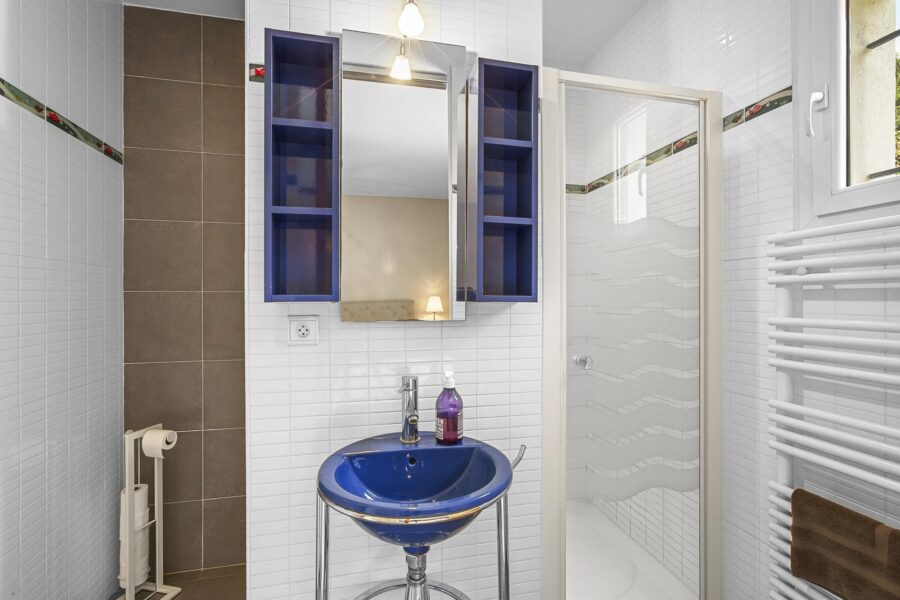 Maison à vendre à Draguignan — Vue parc & jardin — photo 44