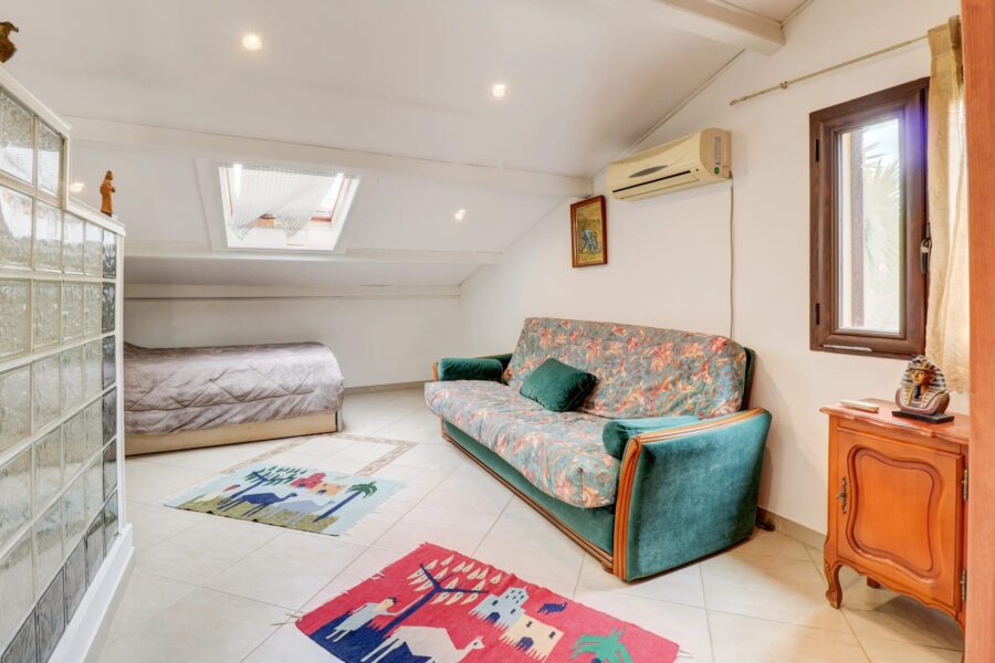 Maison à vendre à La Trinité — Vue montagne — photo 31