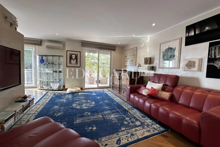 Appartement à louer à Roquebrune-Cap-Martin — Vue mer — photo 4