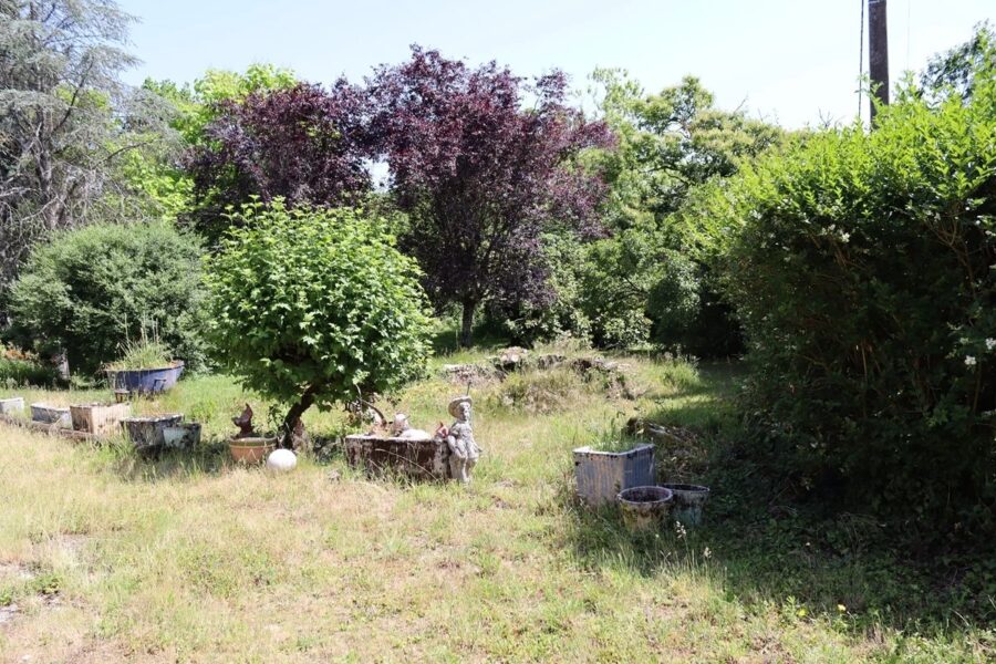 Maison à vendre à Saint-Didier-sur-Arroux — Vue montagne — photo 2