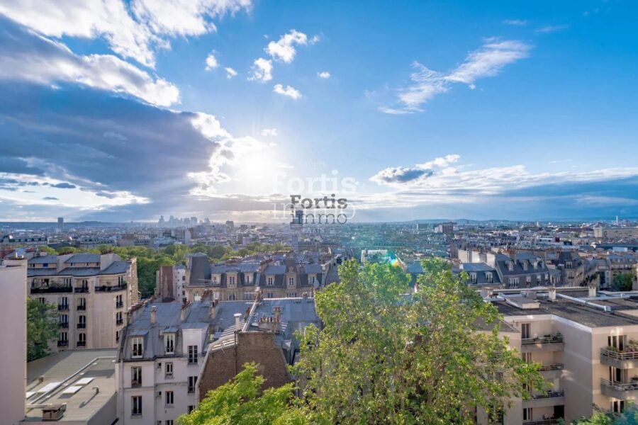 Appartement à vendre à Paris 18e arrondissement — Vue sur la ville — photo 13