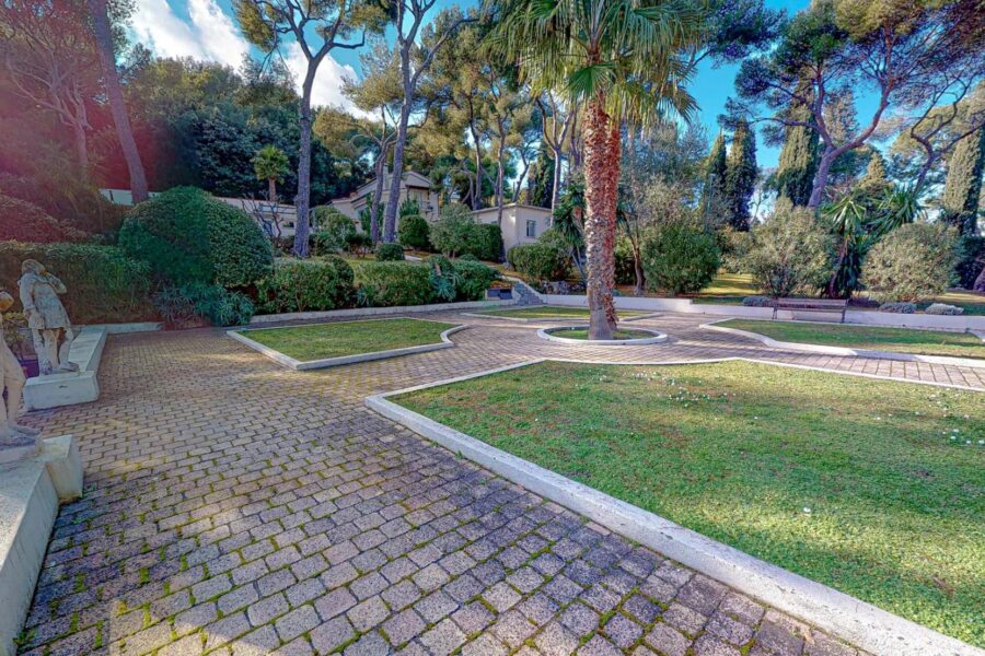 Maison à vendre à Saint-Jean-Cap-Ferrat — Vue mer — photo 4