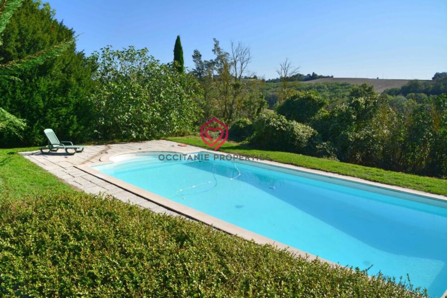 Maison à vendre à Villefranche-de-Lauragais — Vue montagne — photo 42