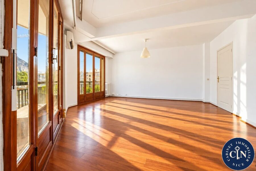 Appartement à vendre à Beaulieu-sur-Mer — Vue nature — photo 3