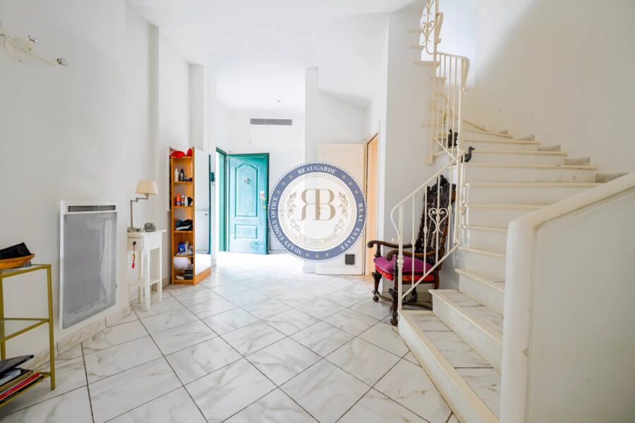 Maison à vendre à Châteauneuf-Grasse — Vue montagne — photo 3