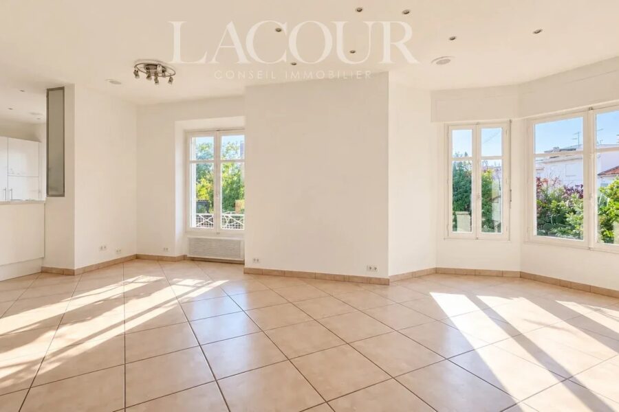 Maison à vendre à Cannes — Vue parc & jardin — photo 4