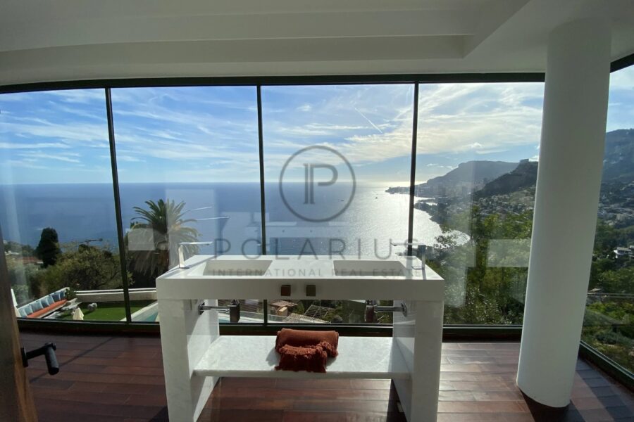 Maison en location vacances à Roquebrune-Cap-Martin — Vue mer — photo 10
