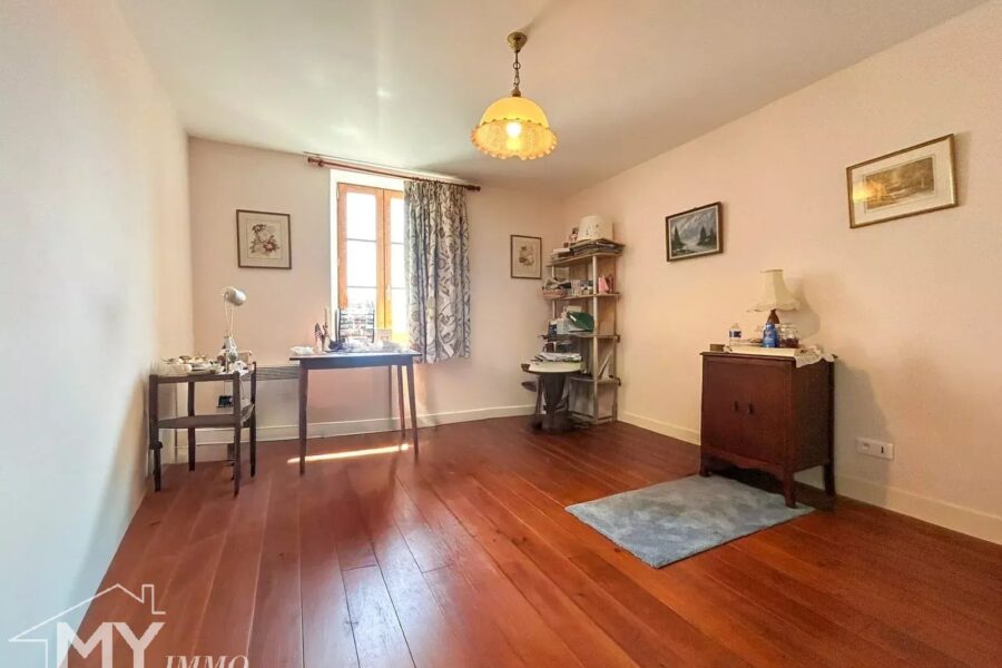 Maison à vendre à Saint-Méard-de-Gurçon — Vue parc & jardin — photo 12