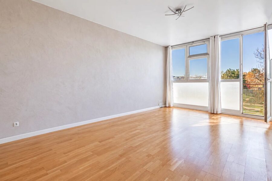 Appartement à vendre à Le Bourget — Vue parc & jardin — photo 3