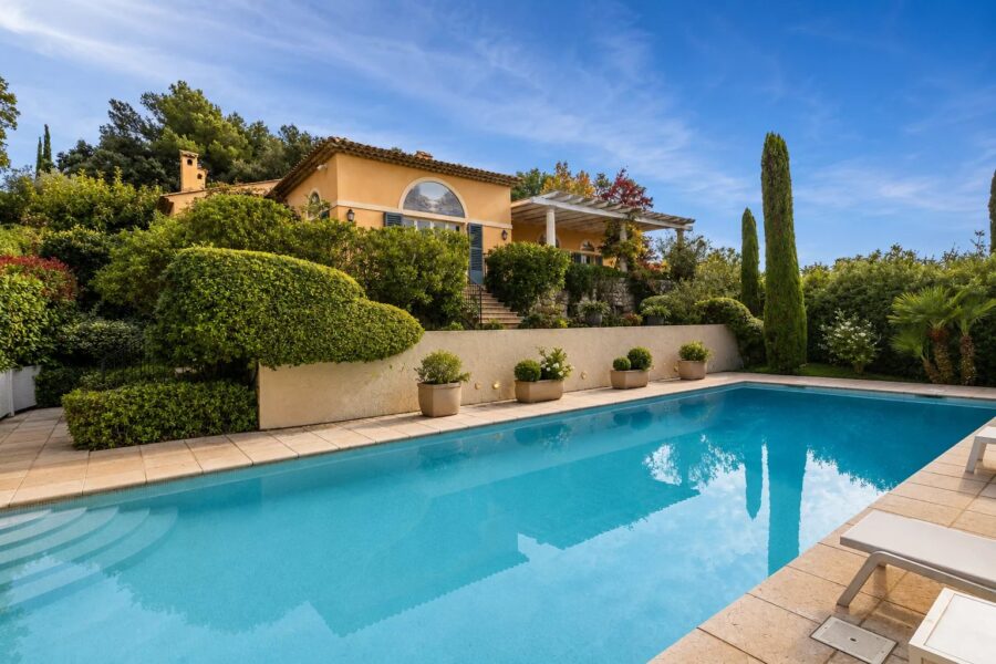 Maison à vendre à La Colle-sur-Loup — Vue mer — photo 5