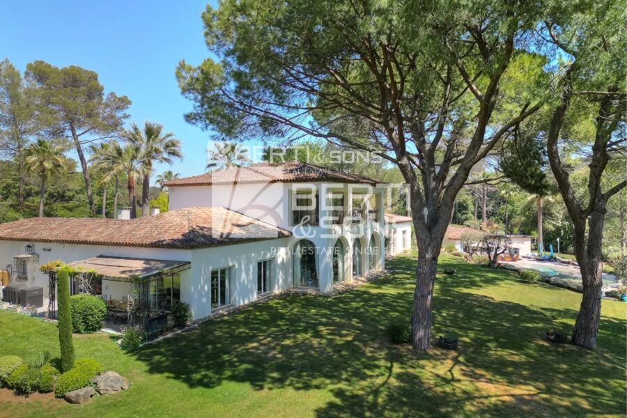 Maison à vendre à Mougins — Vue golf — photo 18