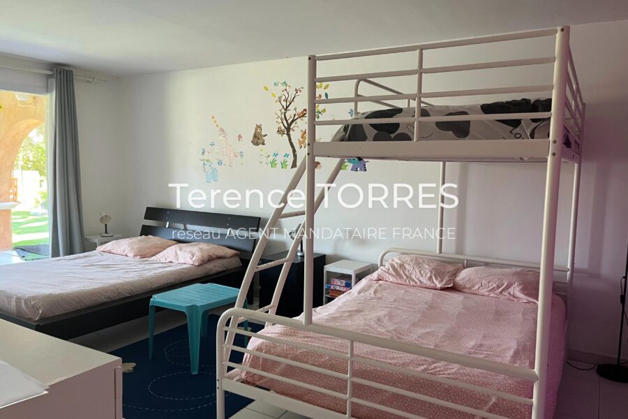Maison à vendre à Le Plan-de-la-Tour — Vue montagne — photo 7