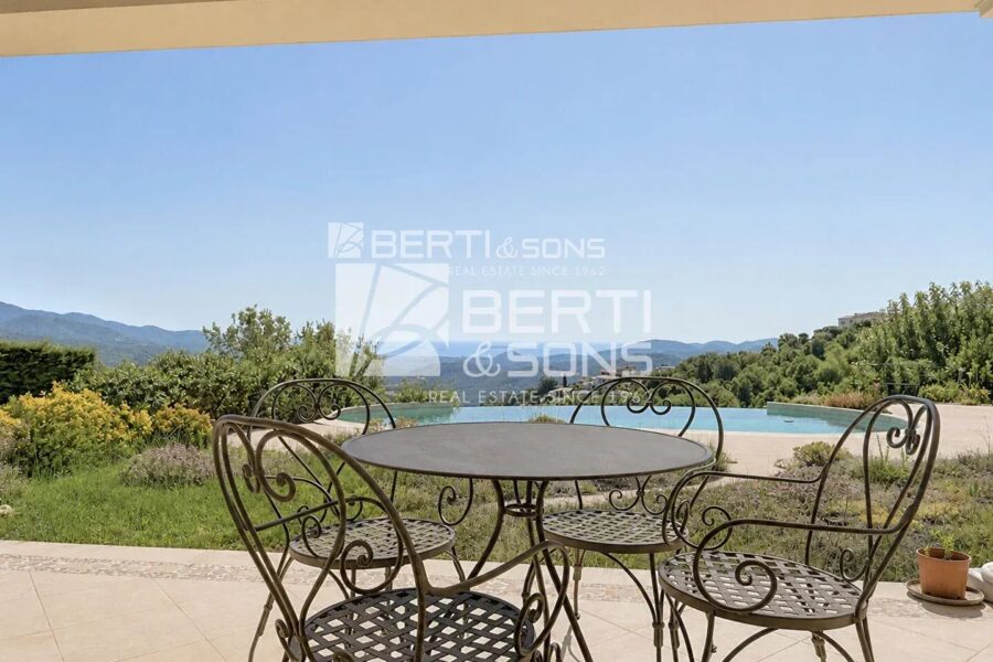 Maison à vendre à Mandelieu-la-Napoule — Vue mer — photo 7