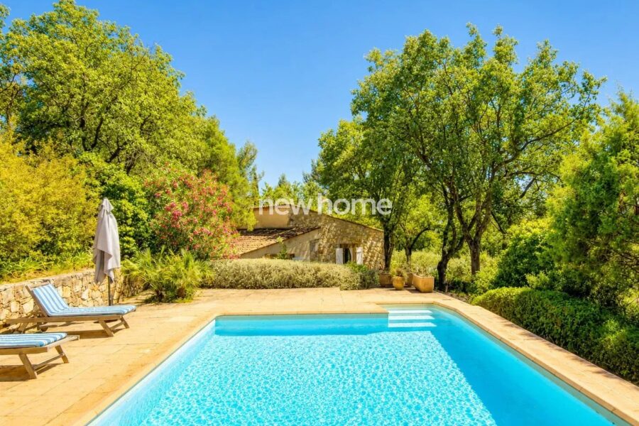 Maison à vendre à Seillans — Vue montagne — photo 6