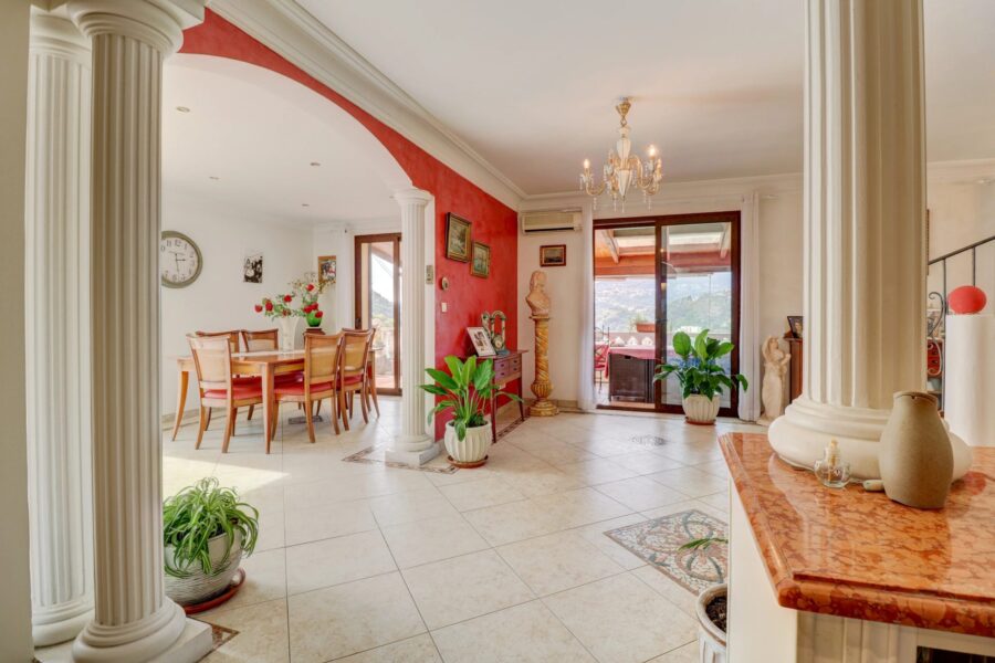 Maison à vendre à La Trinité — Vue montagne — photo 37