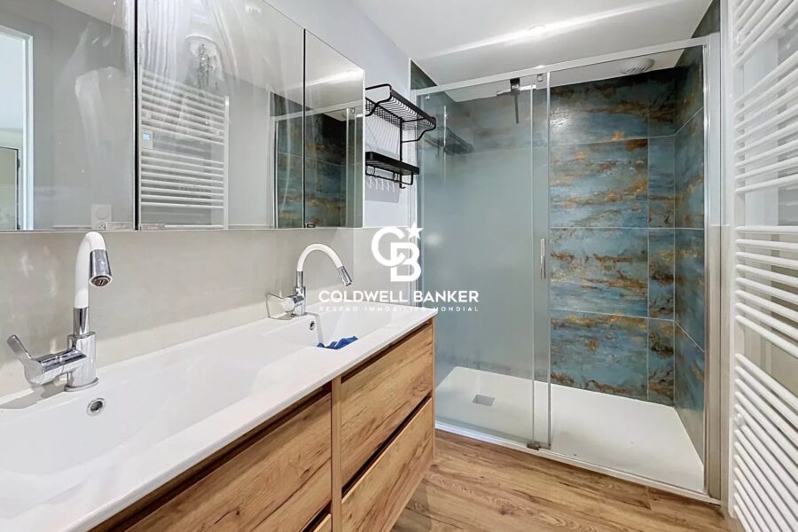 Maison à vendre à Sainte-Lheurine — Vue parc & jardin — photo 20