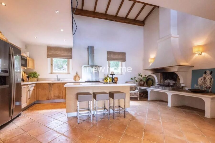 Maison à vendre à Les Adrets-de-l&rsquo;Estérel — Vue mer — photo 16