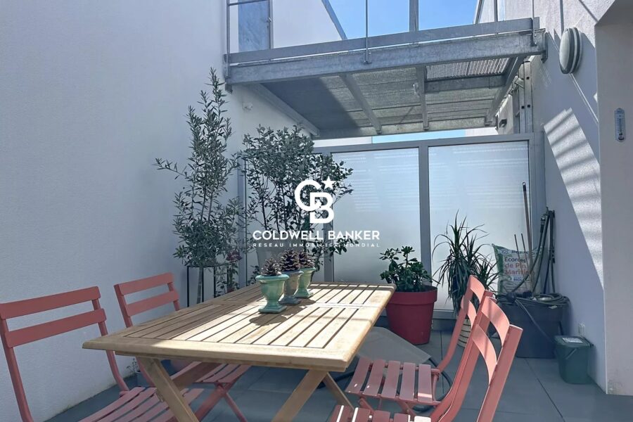Appartement à vendre à La Rochelle — Vue sur la ville — photo 8