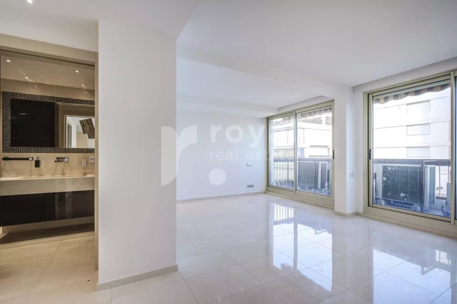 Appartement à vendre à Mandelieu-la-Napoule — Vue mer — photo 12