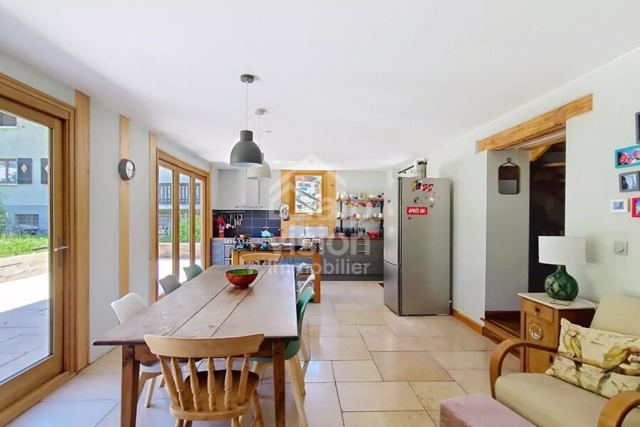 Maison à vendre à Abondance — Vue montagne — photo 9