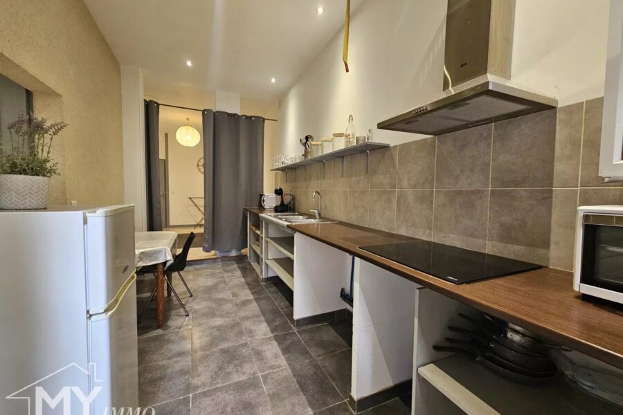 Maison à vendre à Sainte-Foy-la-Grande — Vue parc & jardin — photo 3