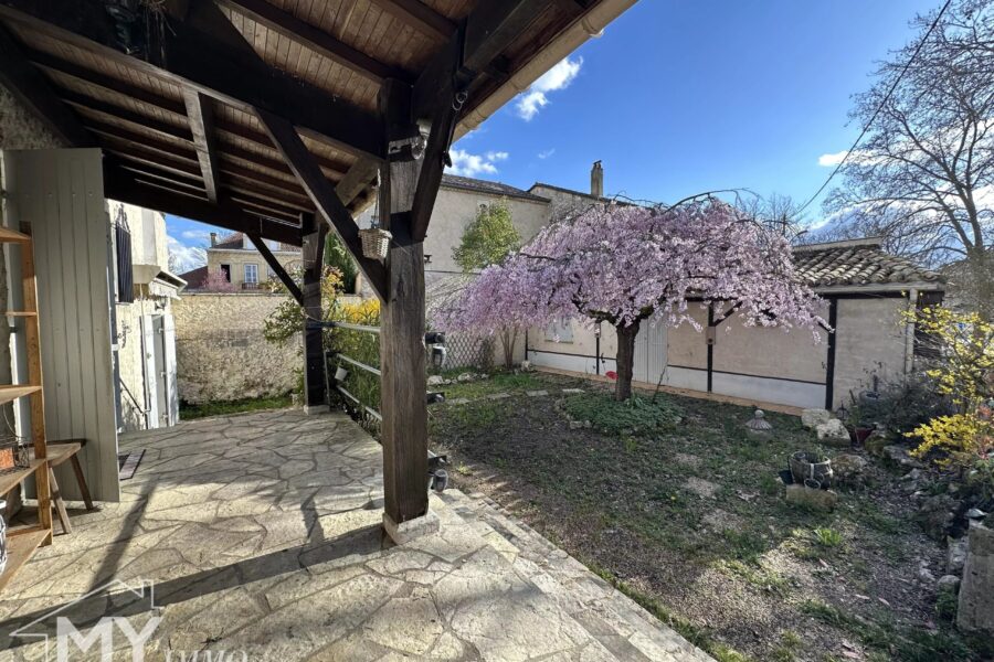 Maison à vendre à Issigeac — Vue parc & jardin — photo 4