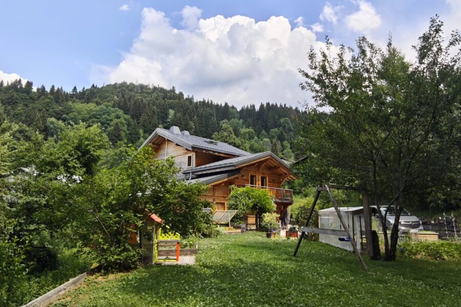 Maison à vendre à Arâches-la-Frasse — Vue montagne — photo 15