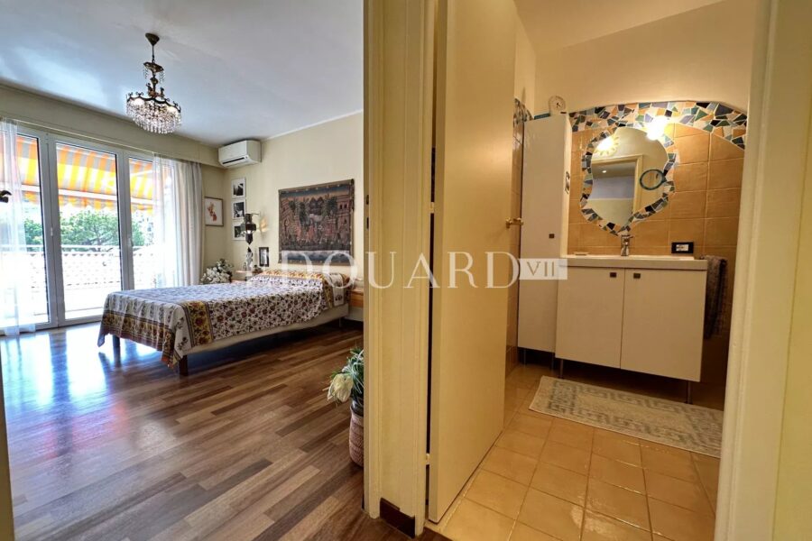 Appartement à vendre à Menton — Vue sur la ville — photo 6