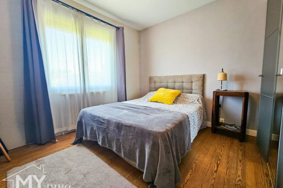 Maison à vendre à Pineuilh — Vue parc & jardin — photo 10