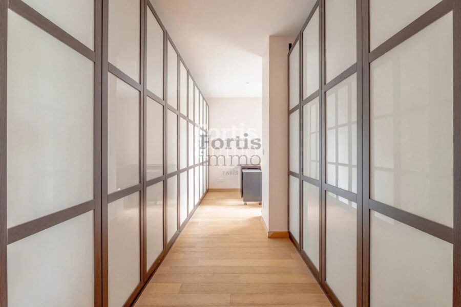 Maison à vendre à Bois-Colombes — Vue parc & jardin — photo 20