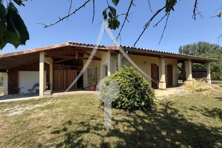 Maison à vendre à Longages — Vue parc & jardin — photo 2