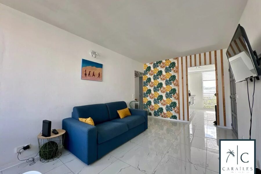 Appartement à vendre à Fort-de-France — Vue sur la ville — photo 2