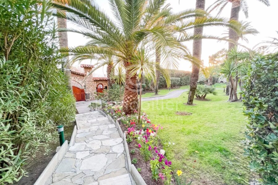 Appartement à vendre à Cannes — Vue parc & jardin — photo 24